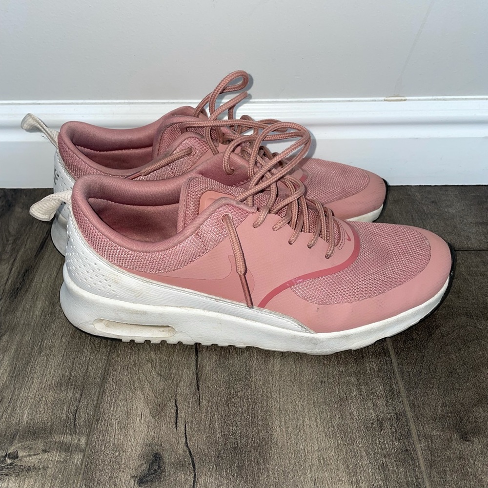 Nike Air Max Thea 9.5